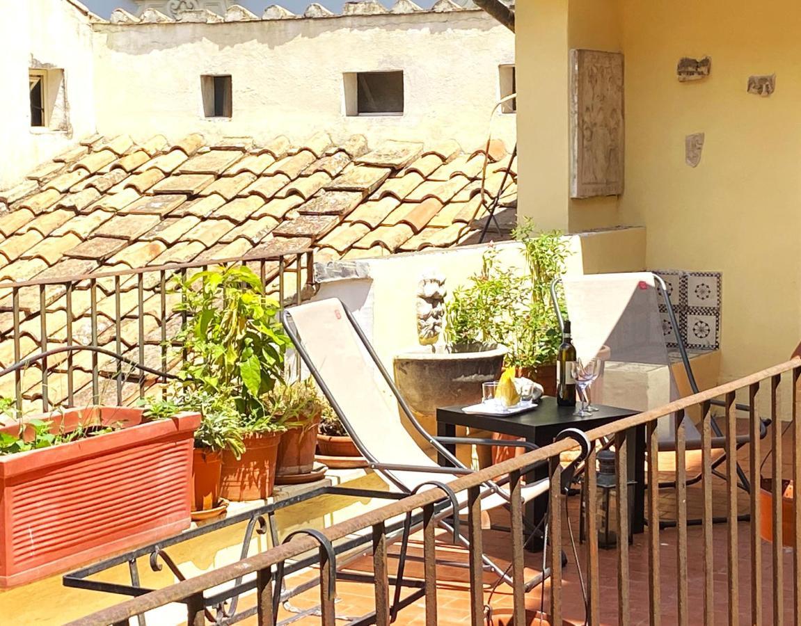 Terraces Under The Moon Apartment โรม ภายนอก รูปภาพ